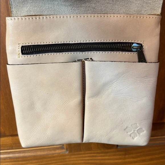 Patricia Nash crossbody purse - Picture 5 of 10